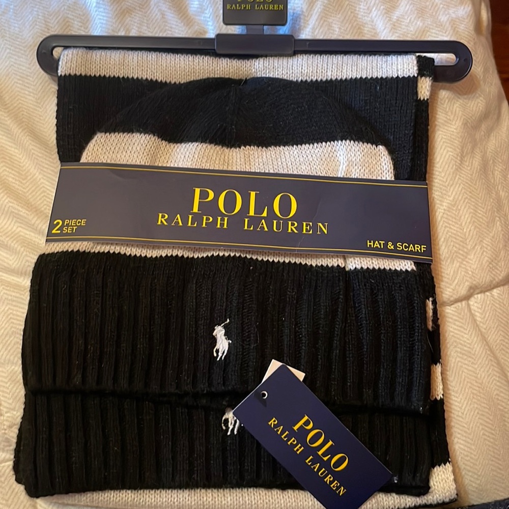 Nwt- polo Ralph Lauren hat and scarf set. Unisex